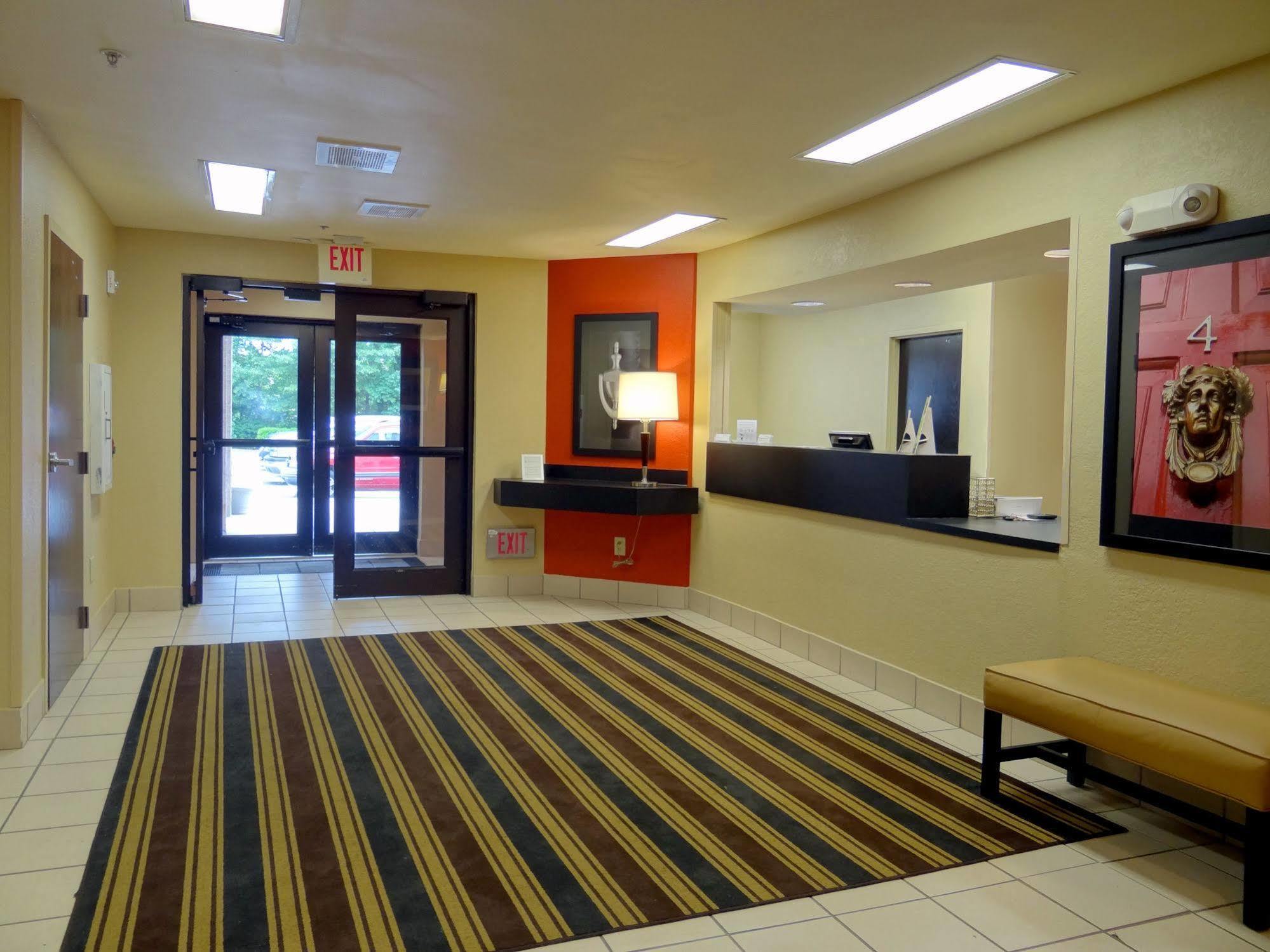Extended Stay America Suites - Raleigh - Cary - Regency Parkway North ภายนอก รูปภาพ